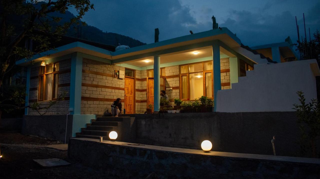Jal-Vayu Cottages Manāli Eksteriør bilde
